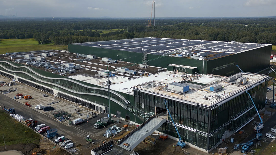 Sunrock stattet Leuchtturmprojekt mit PV-Modulen aus