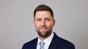Tobias Heinz ist neuer Head of Technical Development (Germany) bei Verdion. In dieser neu geschaffenen Position verantwortet er die technischen Aktivitäten des Unternehmens im Bereich der Projektentwicklungen in Deutschland.
