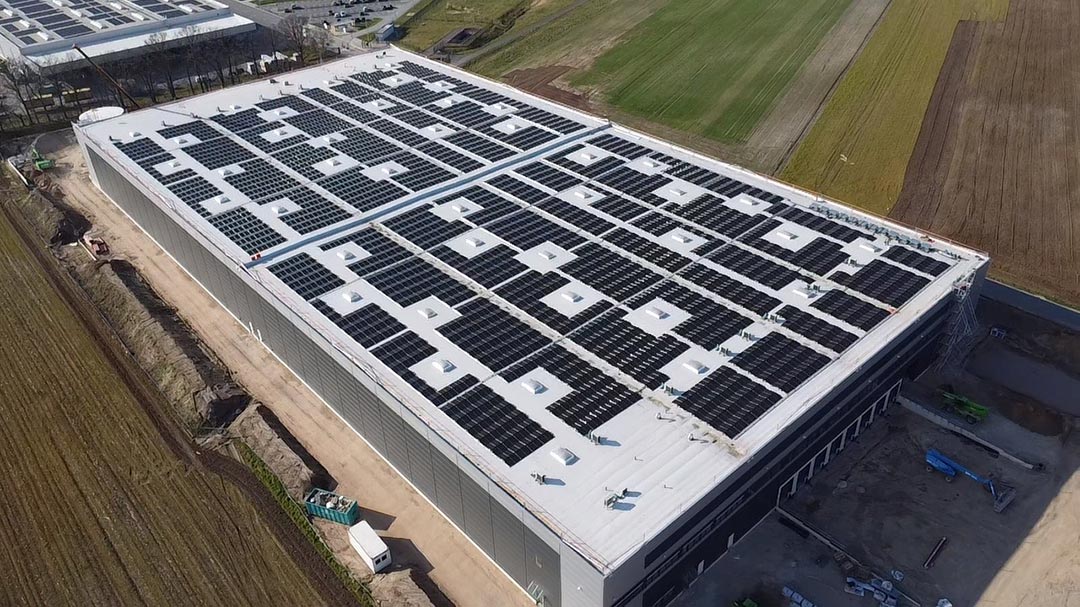 Lang & Cie. realisiert mit Enviria Photovoltaik-Großanlage bei Osnabrück