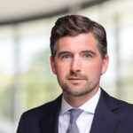 Maximilian Jedlicki ist zum 1. September vom Investmentberater Eastdil Secured zu Savills gewechselt.