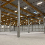 Die Fertigstellung des von Delta Development gebauten Segro-Logistikzentrums steht für März 2026 bevor.