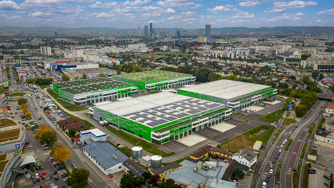 MLP Group vermietet Fläche in Wien an Padel-Anbieter