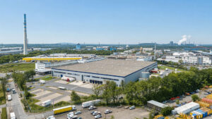 Die Immobilie in Essen hat eine Mietfläche von 23.120 m² und liegt im Herzen der Rhein-Ruhr-Region.