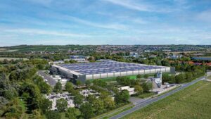 Mit dem Grundstückserwerb verstärkt Baytree seine Entwicklungstätigkeit im Rhein-Main-Gebiet. Von Standort der neuen Industrie- und Logistikimmobilie in Nieder-Olm aus sind Mainz, Frankfurt und der Frankfurt Airport in kurzer Zeit erreichbar